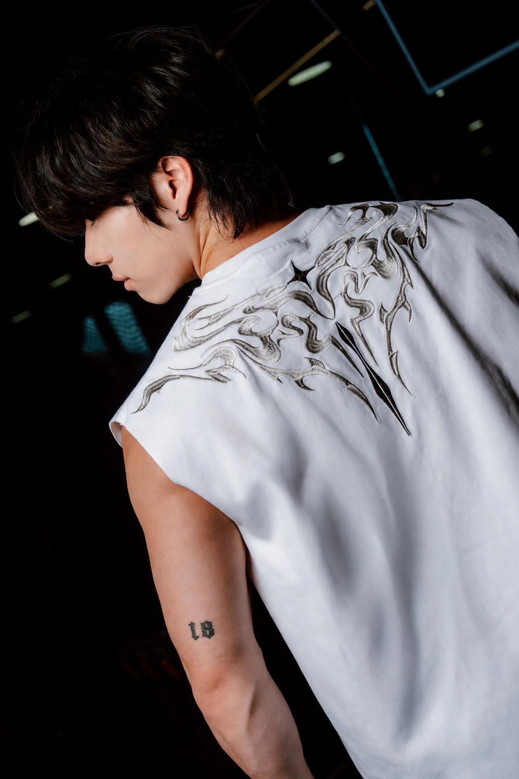 0201 - White Sigil Cut-Off