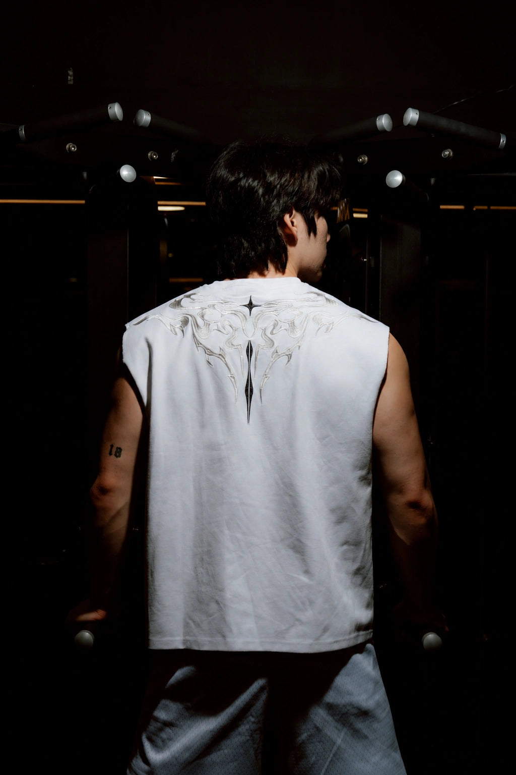 0201 - White Sigil Cut-Off