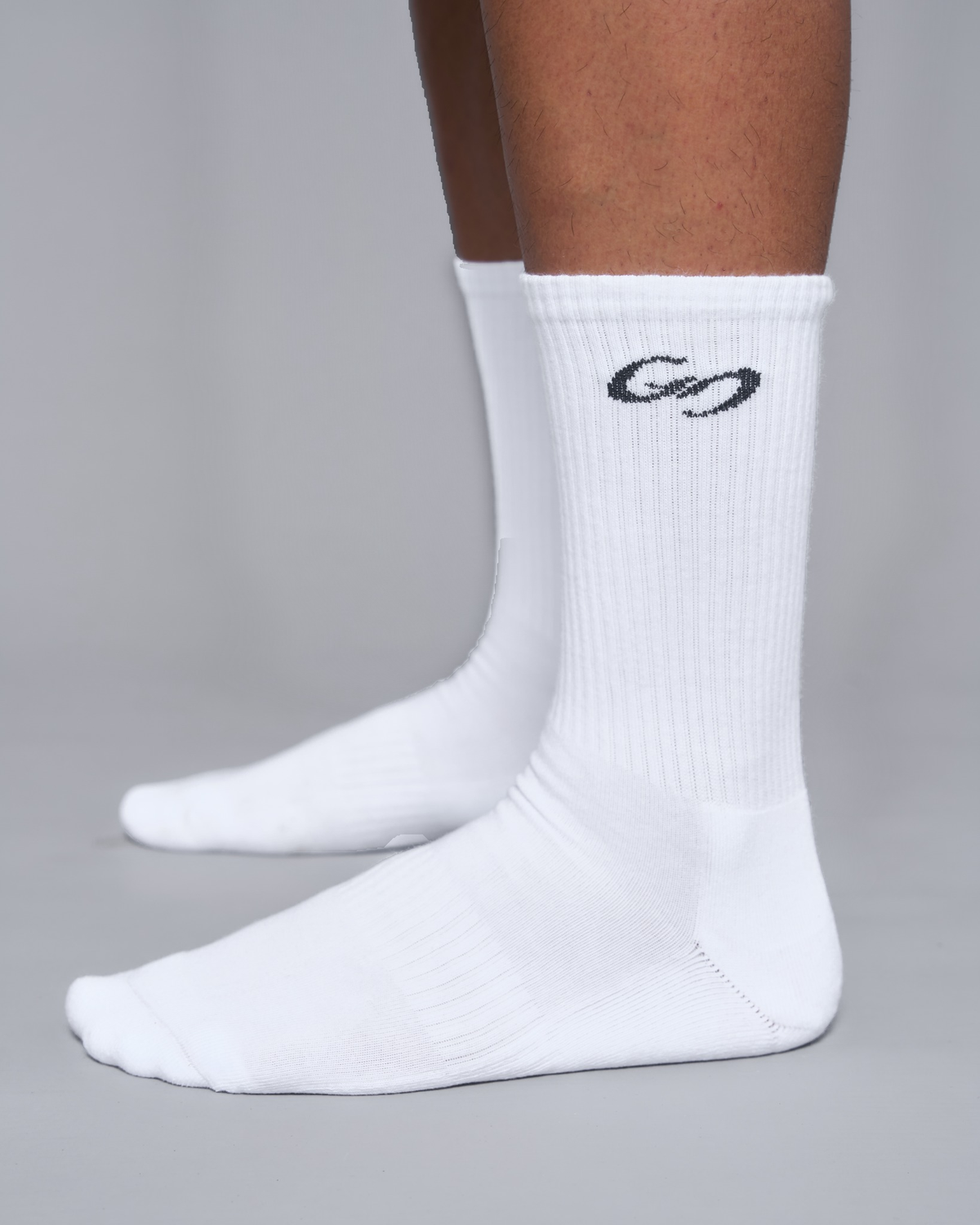0305 Core Crew Socks — White