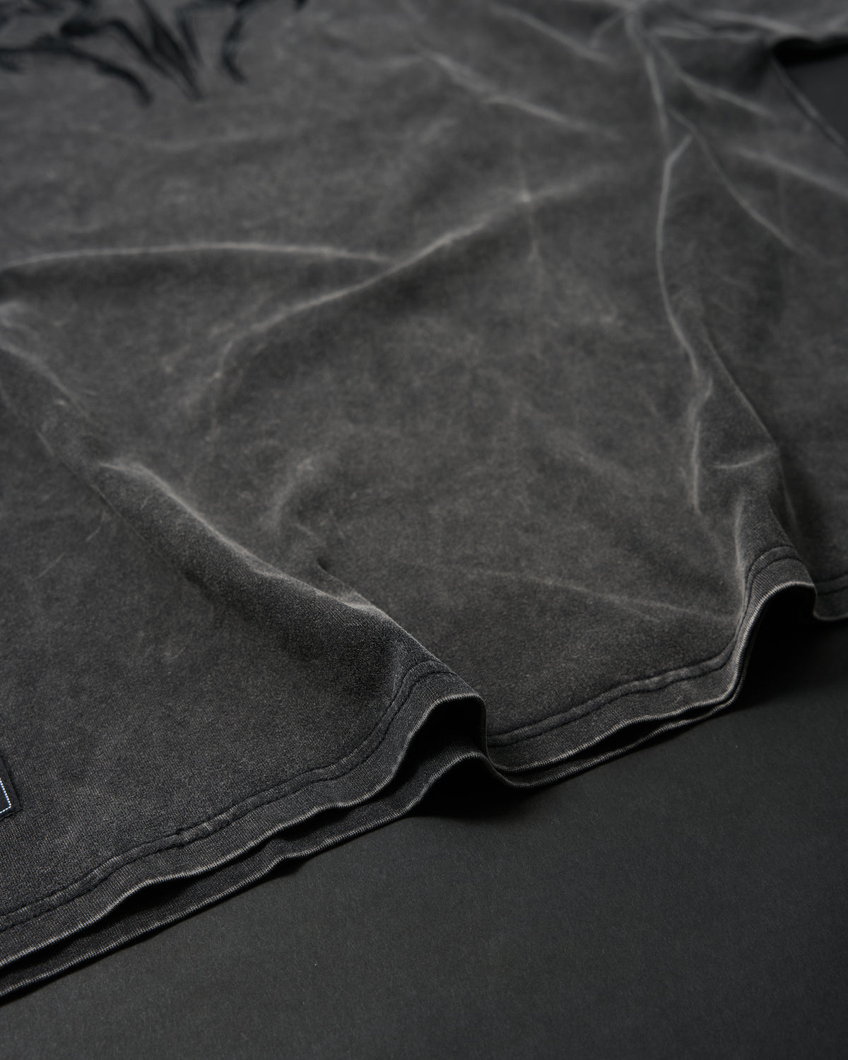 WASHED FABRIC / CONSTRUCTION